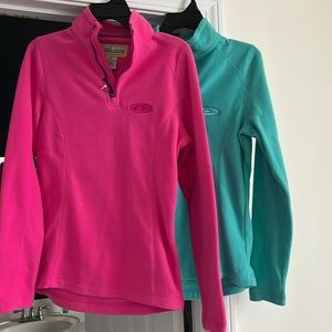 Lot of 2 womens Drake fleece pullovers size XS/extra small